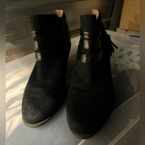 Good Condition Life Stride Paloma Faux Suede Ankle Boots - Picture 5 of 6